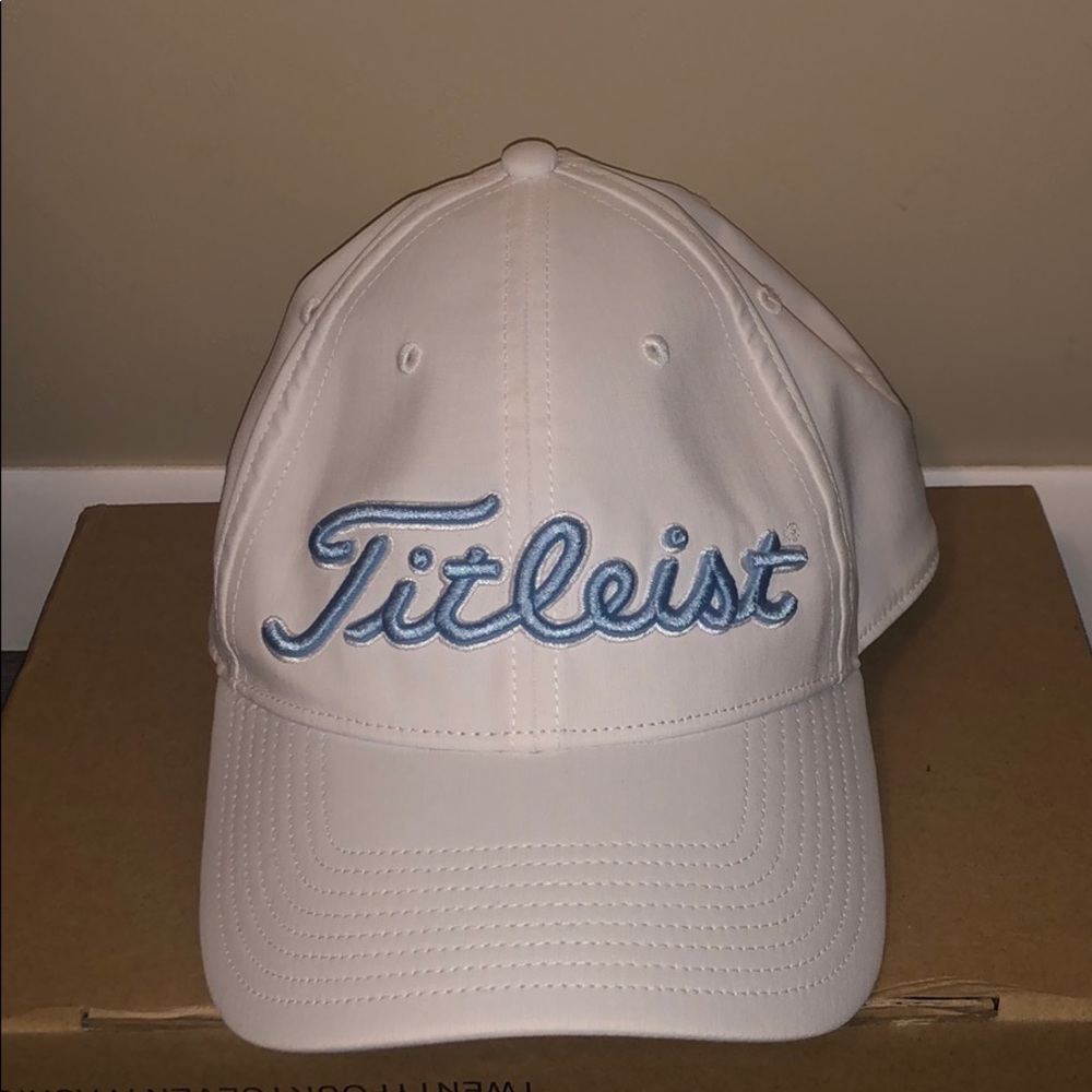 TITLEIST HAT